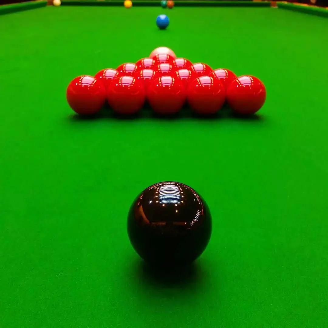 特鲁姆普火力全开！2023斯诺克英国公开赛延期资格赛巅峰对决米亚赫，谁能晋级？